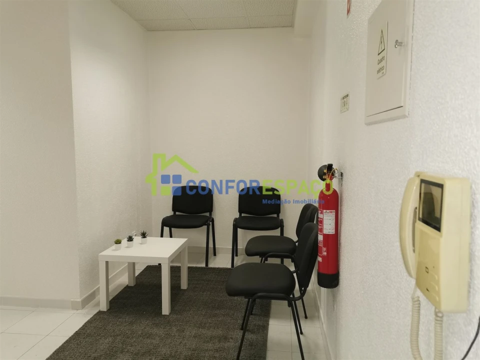 Loja para Arrendamento em Castelo Branco Foto 1