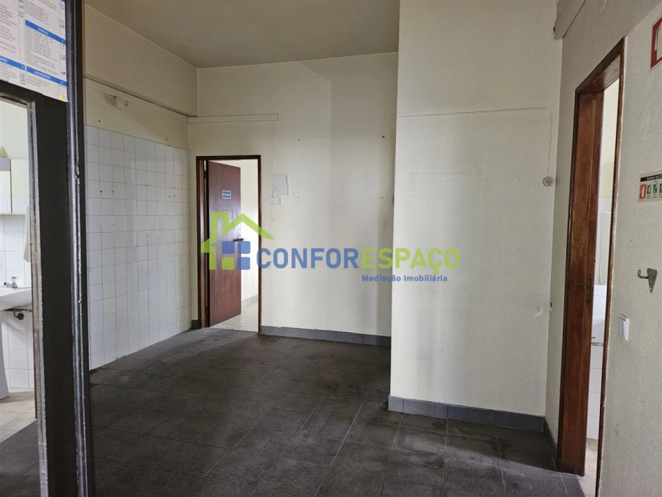 Loja para Venda em Castelo Branco Foto 26
