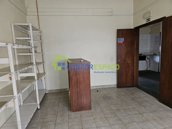 Loja para Venda em Castelo Branco Foto 36