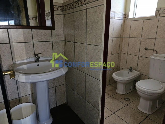 Loja para Venda em Castelo Branco Foto 34
