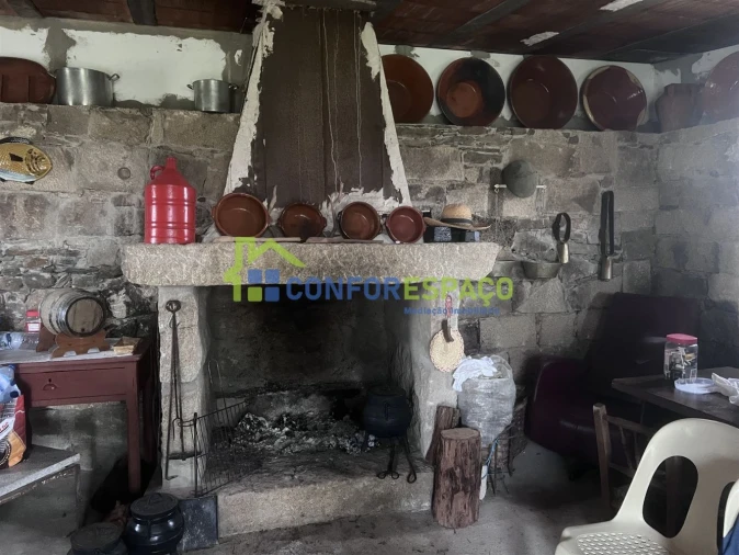 Quinta T0 para Venda em Escalos de Cima e Lousa Foto 5