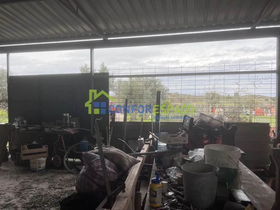 Quinta T0 para Venda em Escalos de Cima e Lousa Foto 16