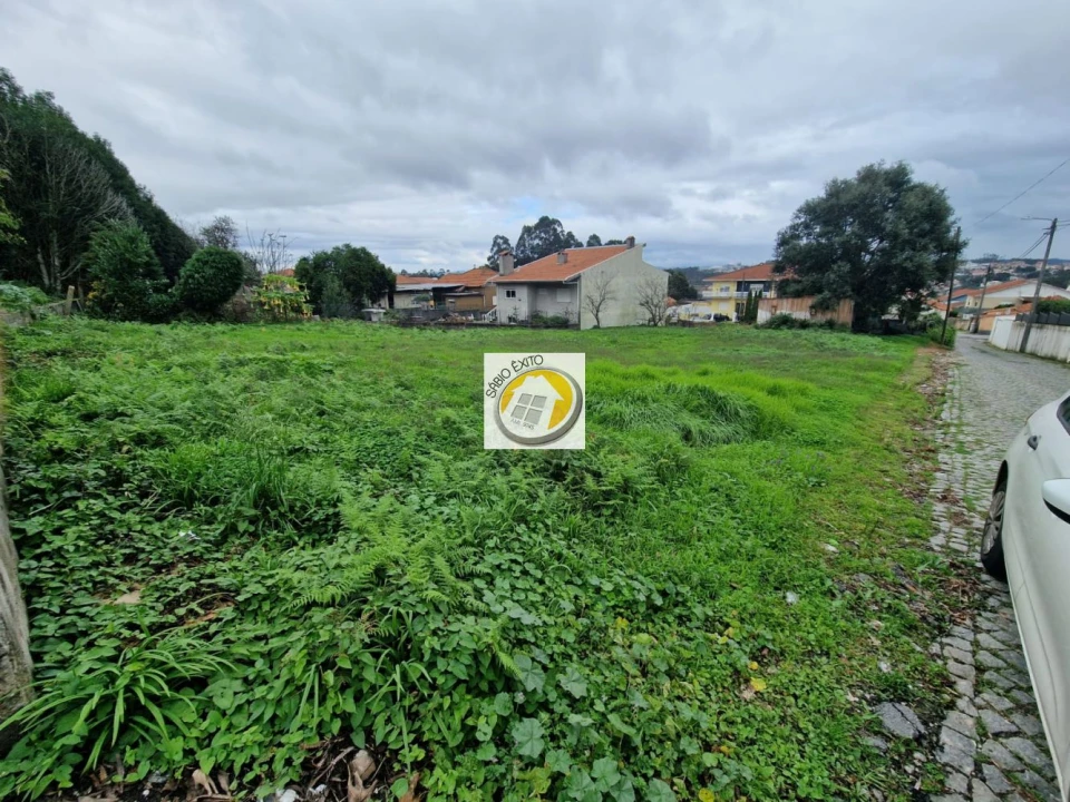 Terreno para Venda em Argoncilhe Foto 4
