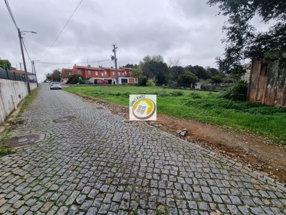 Terreno para Venda em Argoncilhe Foto 7