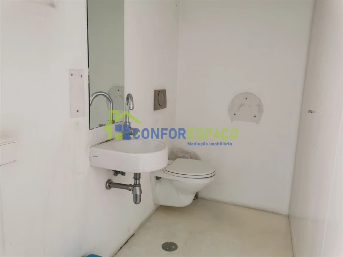 Loja para Venda em Castelo Branco Foto 37