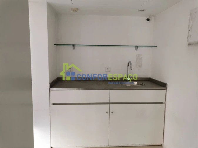 Loja para Venda em Castelo Branco Foto 28