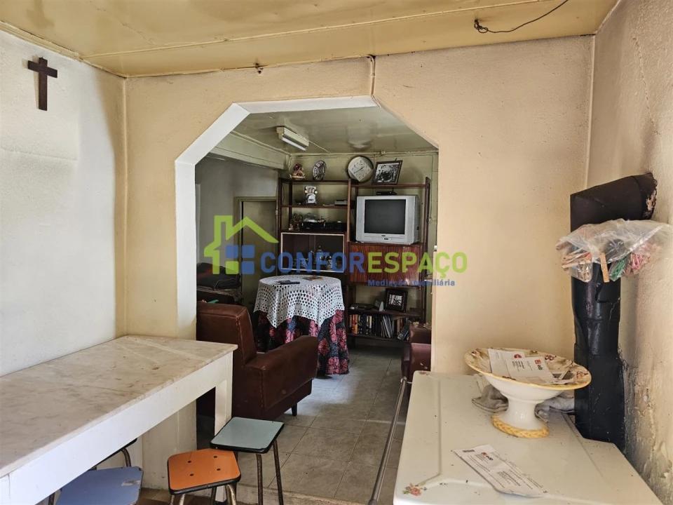 Moradia T4 para Venda em Unhais da Serra Foto 2