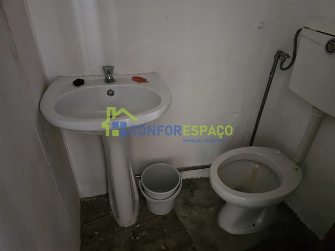 Moradia T4 para Venda em Unhais da Serra Foto 22