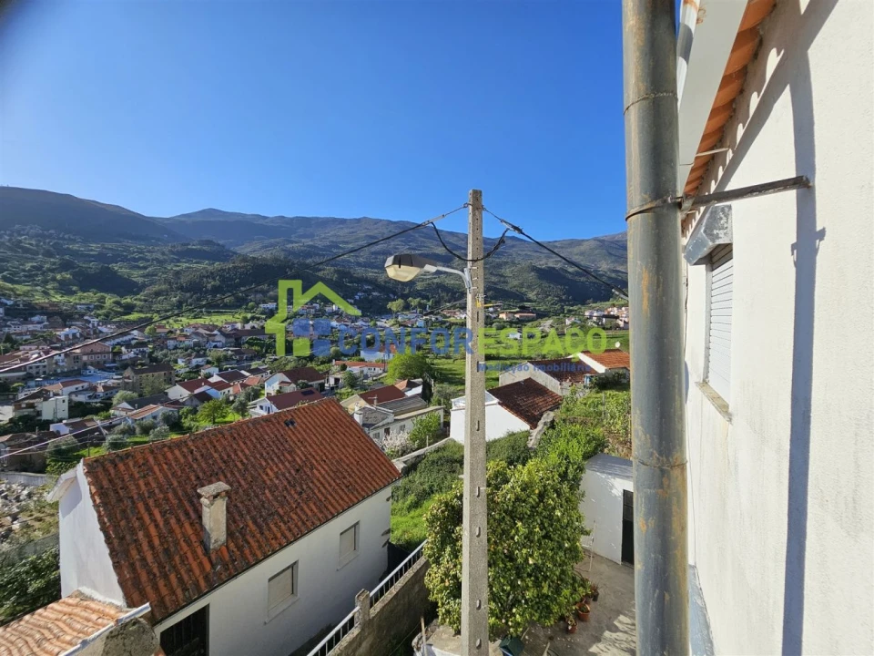 Moradia T4 para Venda em Unhais da Serra Foto 29