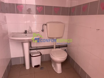 Loja para Venda em Cebolais de Cima e Retaxo