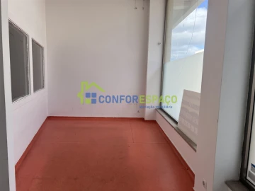 Loja para Venda em Cebolais de Cima e Retaxo