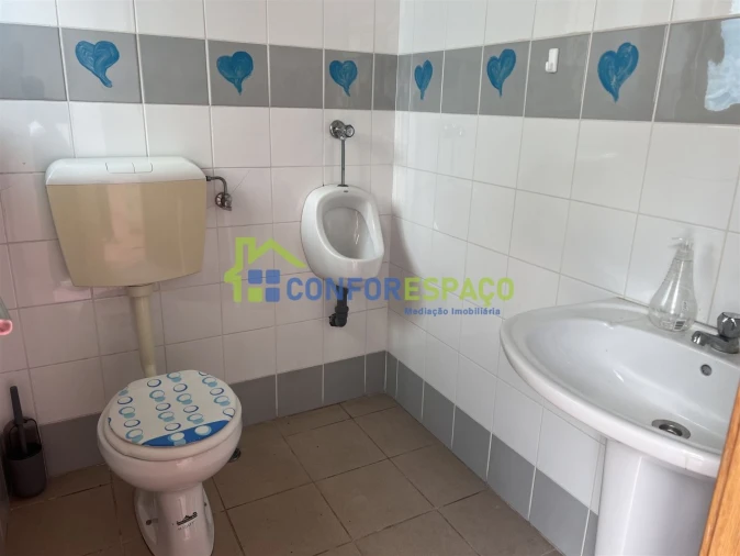 Loja para Venda em Cebolais de Cima e Retaxo Foto 6