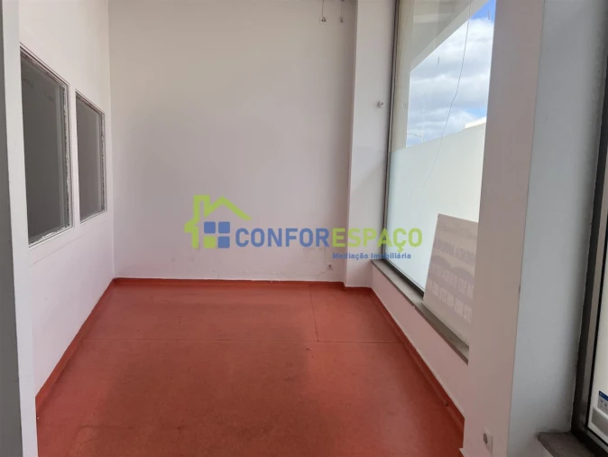 Loja para Venda em Cebolais de Cima e Retaxo Foto 10