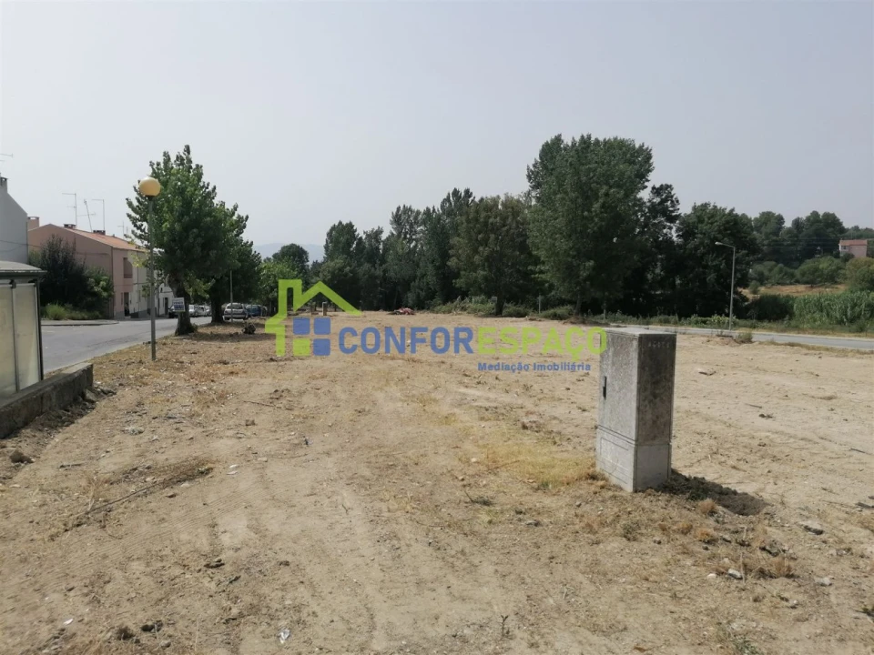 Terreno para Venda em Tortosendo Foto 6