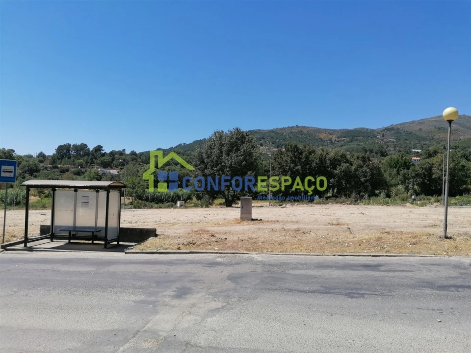 Terreno para Venda em Tortosendo Foto 7