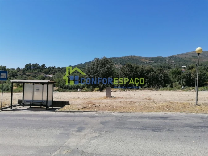 Terreno para Venda em Tortosendo Foto 7