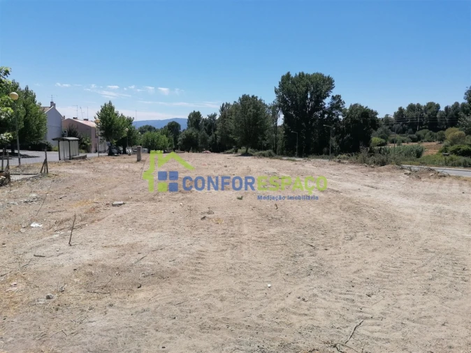 Terreno para Venda em Tortosendo Foto 16