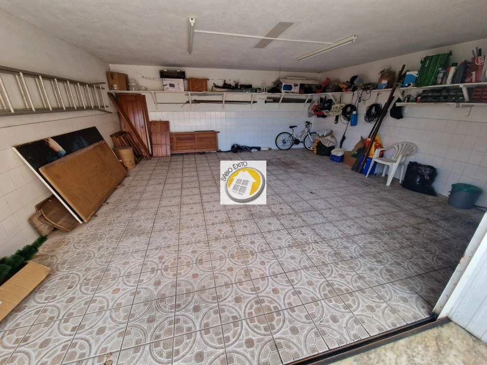 Moradia T4 para Venda em Argoncilhe Foto 34