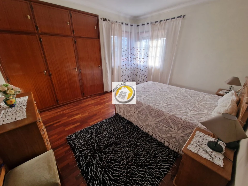 Moradia T4 para Venda em Argoncilhe Foto 30