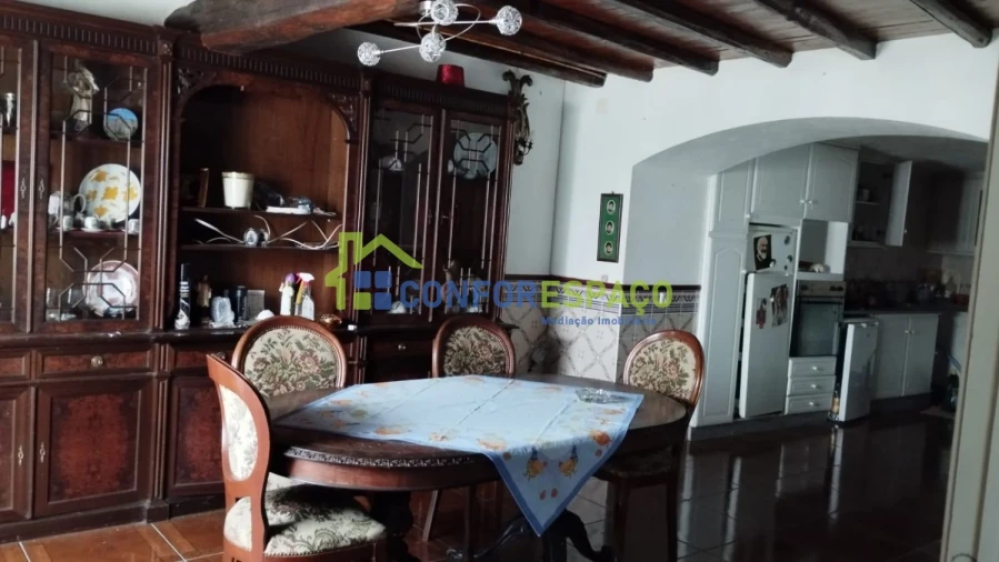 Moradia T4 para Venda em Idanha-A-Nova e Alcafozes Foto 2