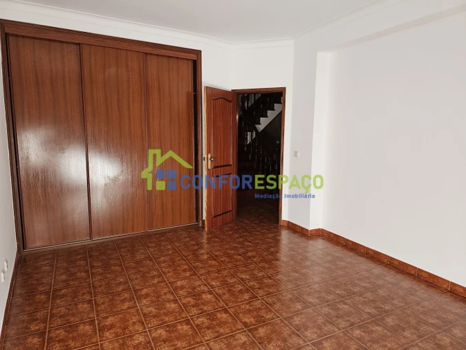 Moradia T5 para Venda em Castelo Branco Foto 24