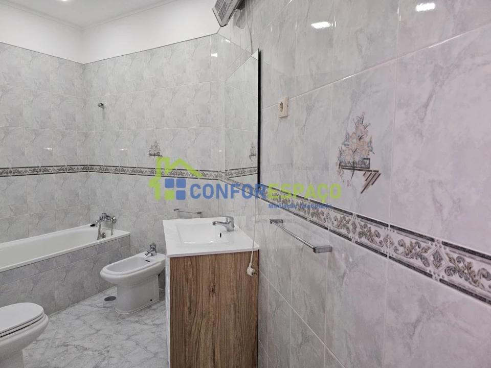 Moradia T5 para Venda em Castelo Branco Foto 22