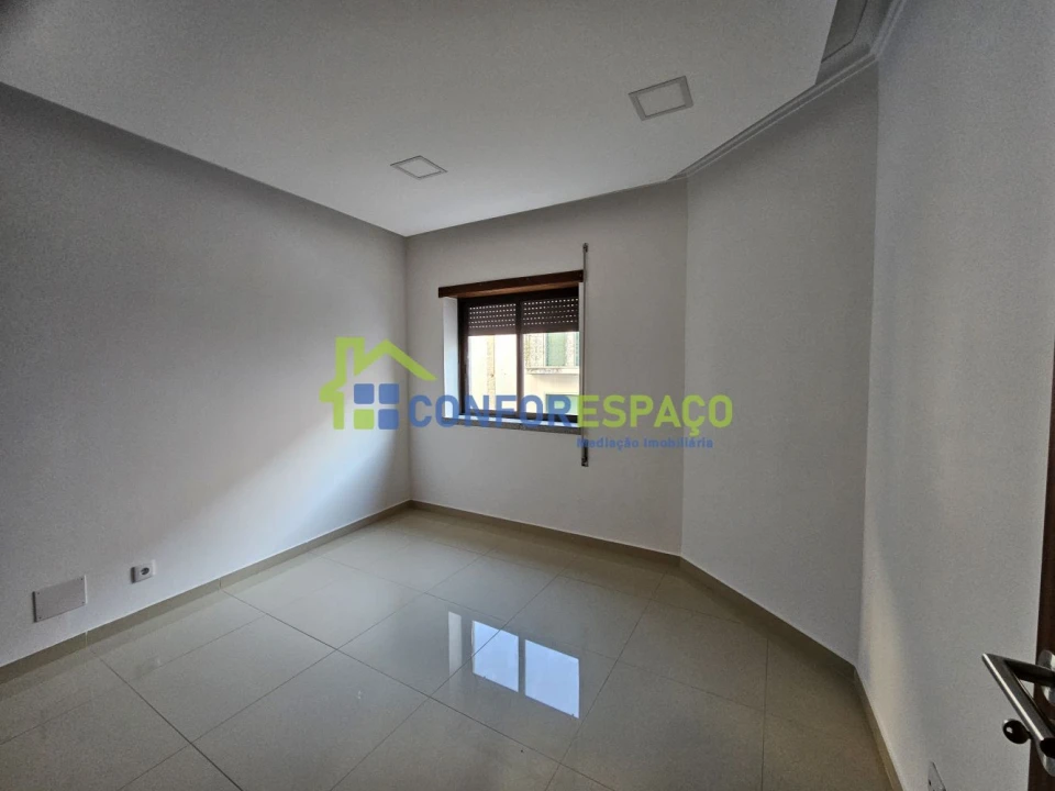 Moradia T5 para Venda em Castelo Branco Foto 11