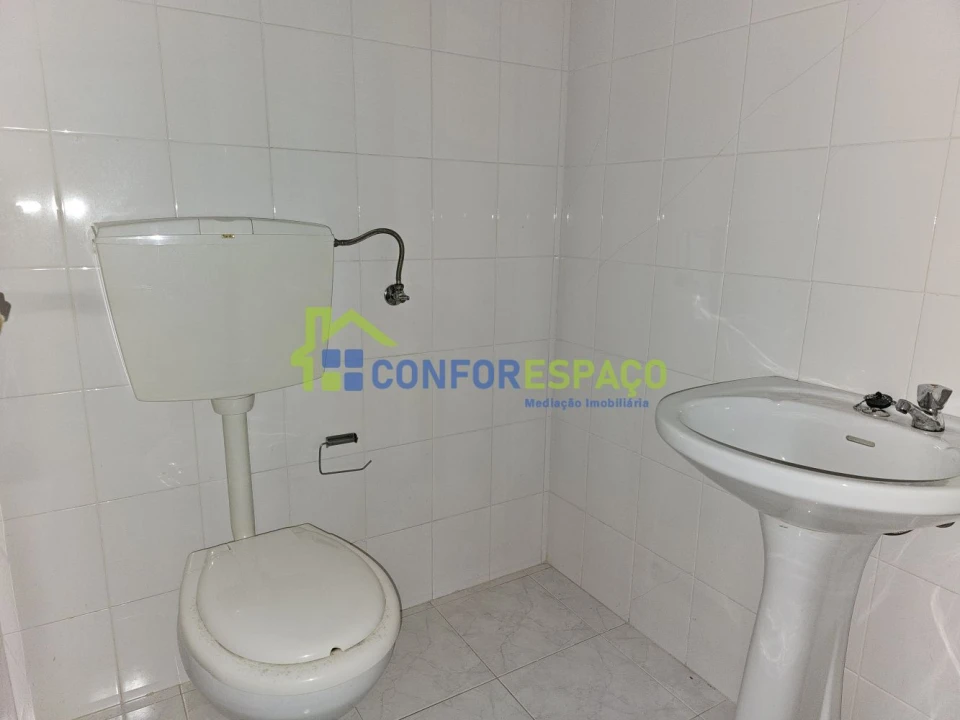 Loja para Venda em Castelo Branco Foto 11