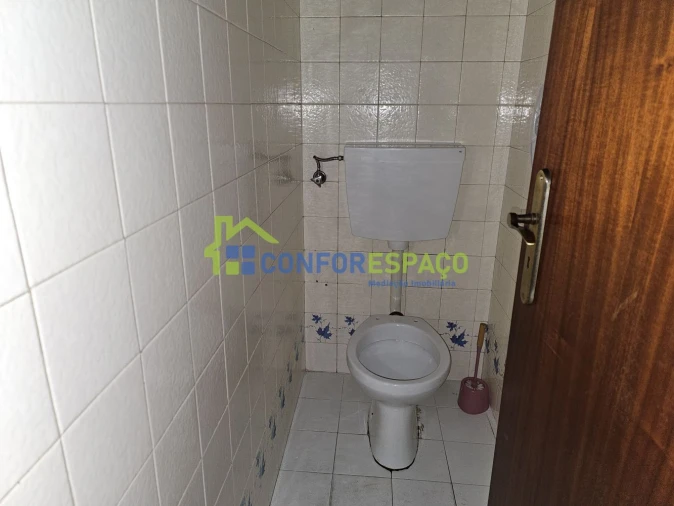 Loja para Trespasse em Castelo Branco Foto 10