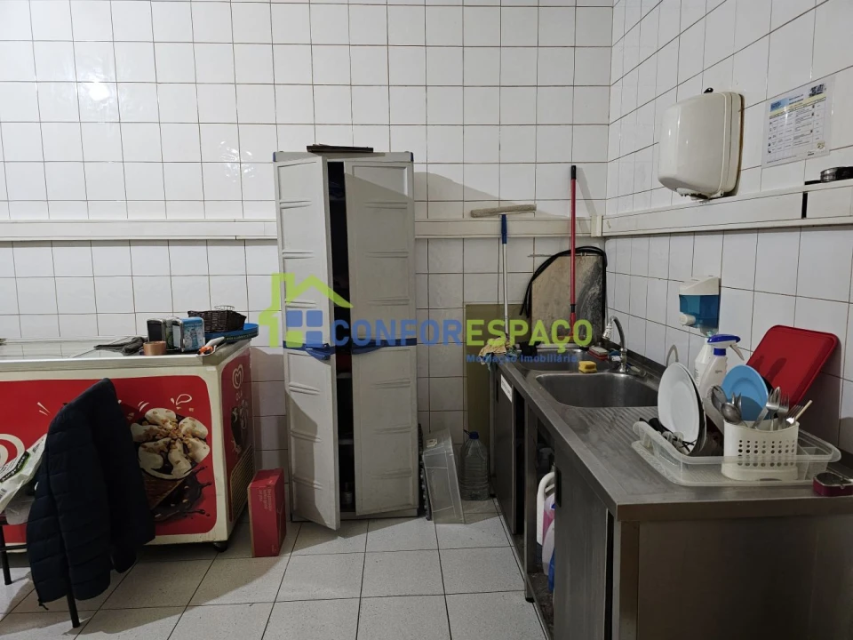 Loja para Trespasse em Castelo Branco Foto 3
