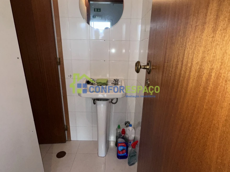 Loja para Venda em Castelo Branco Foto 17