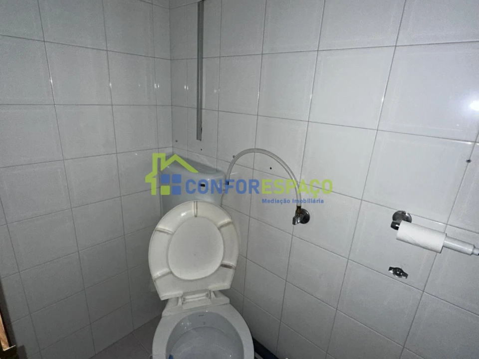 Loja para Venda em Castelo Branco Foto 23