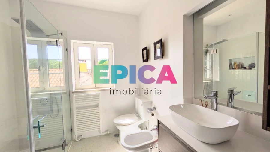 Moradia T6 para Venda em Quinta do Conde Foto 26