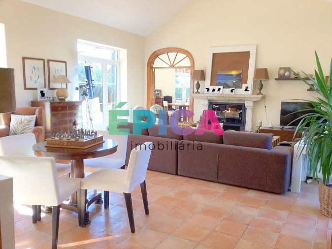 Moradia T6 para Venda em Quinta do Conde Foto 24