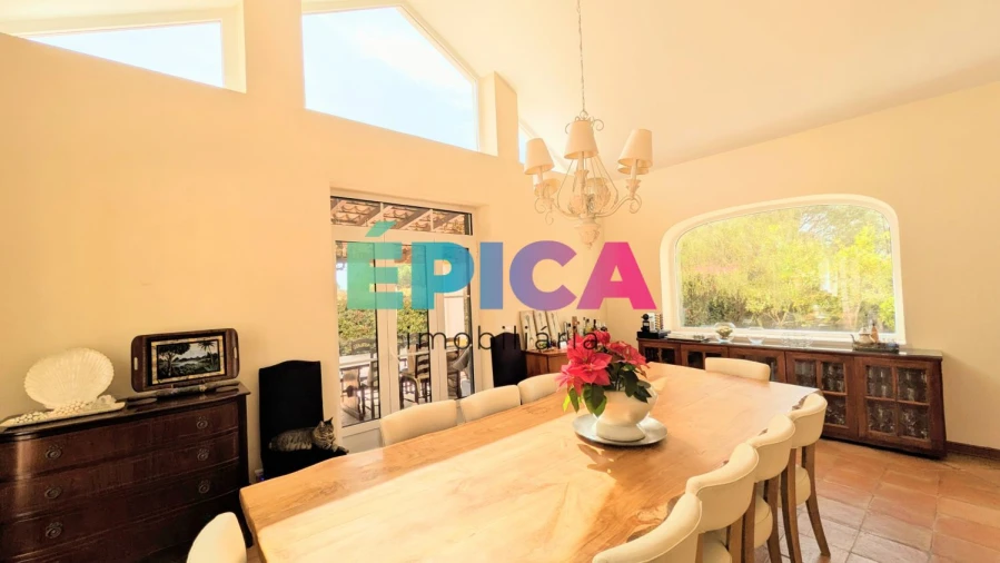 Moradia T6 para Venda em Quinta do Conde Foto 18