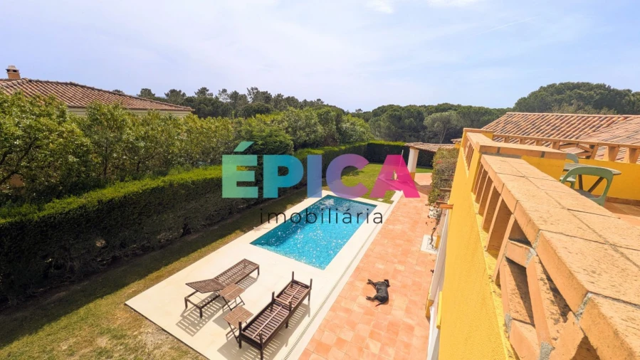 Moradia T6 para Venda em Quinta do Conde Foto 5