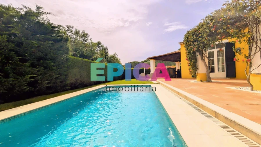 Moradia T6 para Venda em Quinta do Conde Foto 7