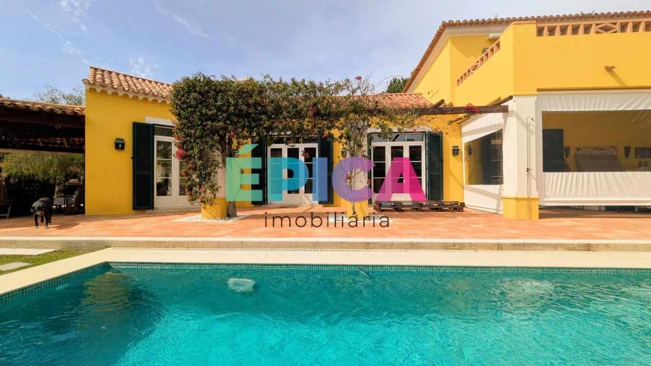 Moradia T6 para Venda em Quinta do Conde Foto 2