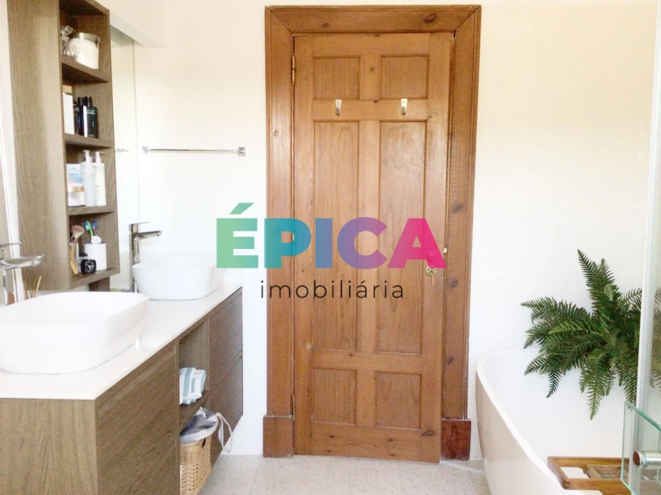 Moradia T6 para Venda em Quinta do Conde Foto 29