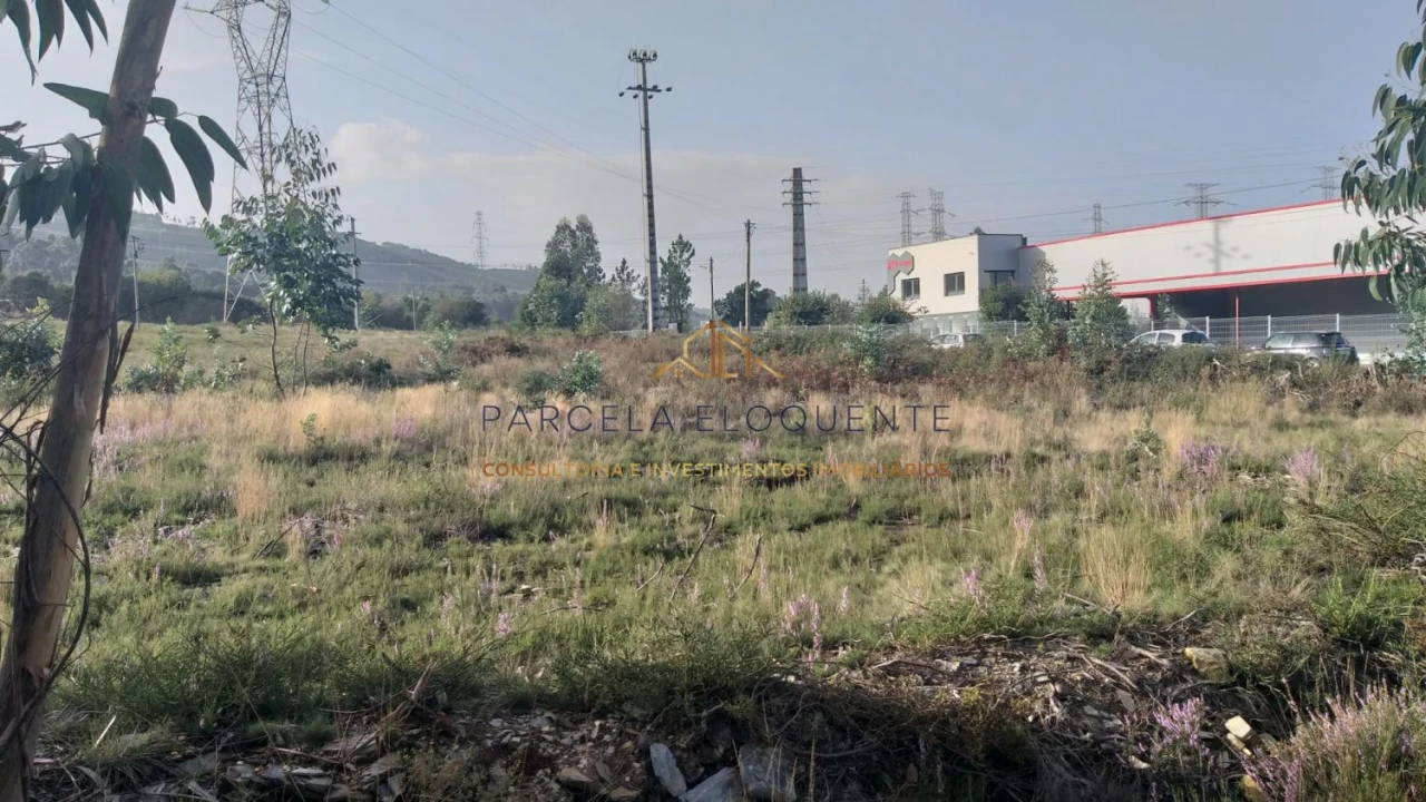 Terreno para Venda em Recarei Foto 4