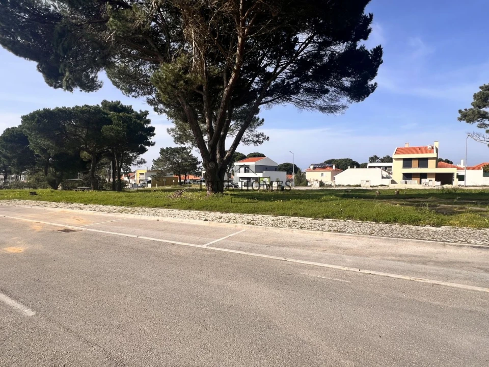 Terreno para Venda em Sesimbra (Castelo) Foto 8