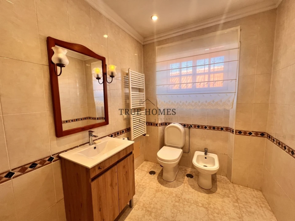Moradia T4 para Venda em Azeitão (São Lourenço e São Simão) Foto 25