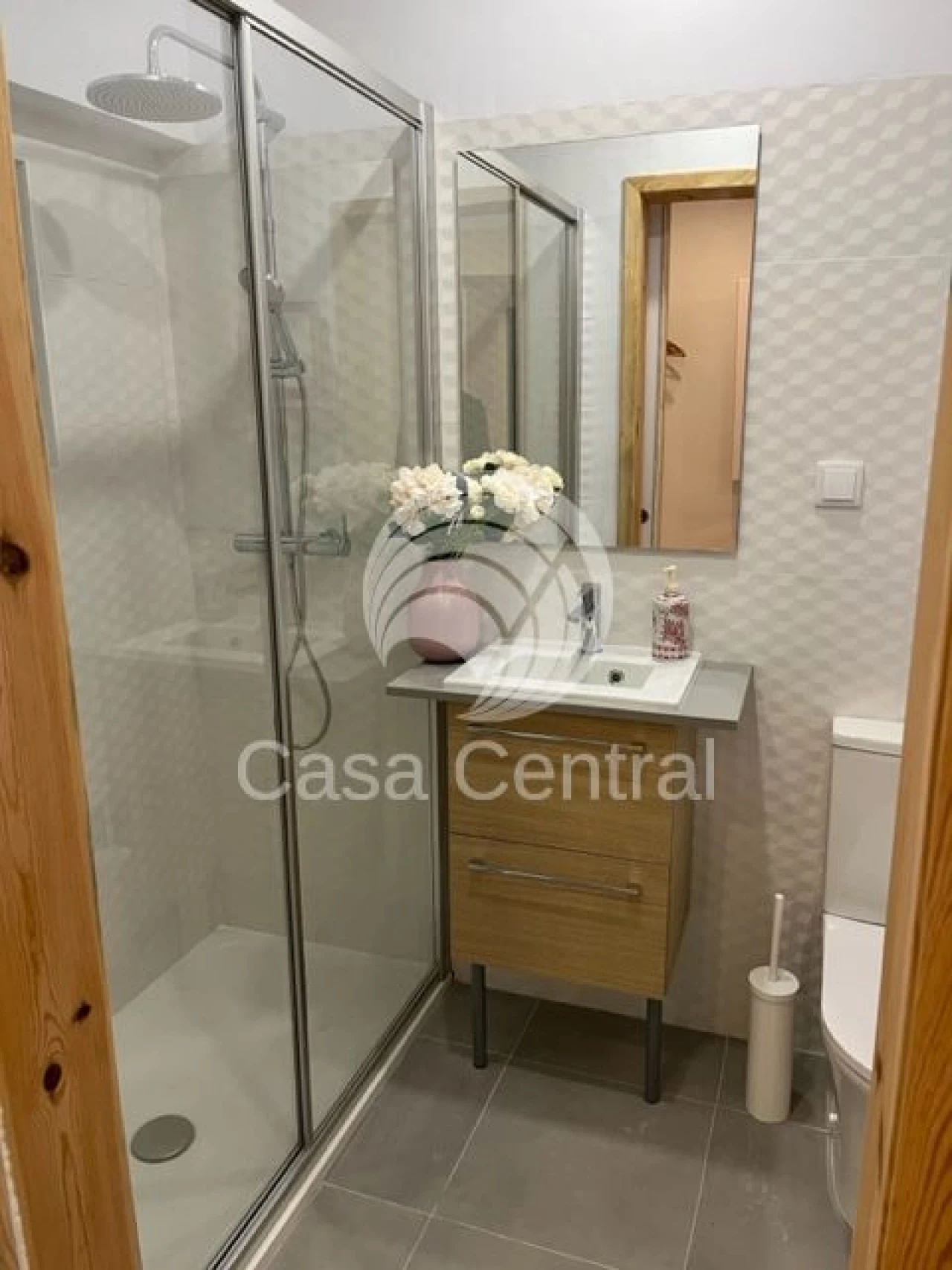 Loja para Venda em Santa Maria e São Miguel, São Martinho, São Pedro Penaferrim Foto 10