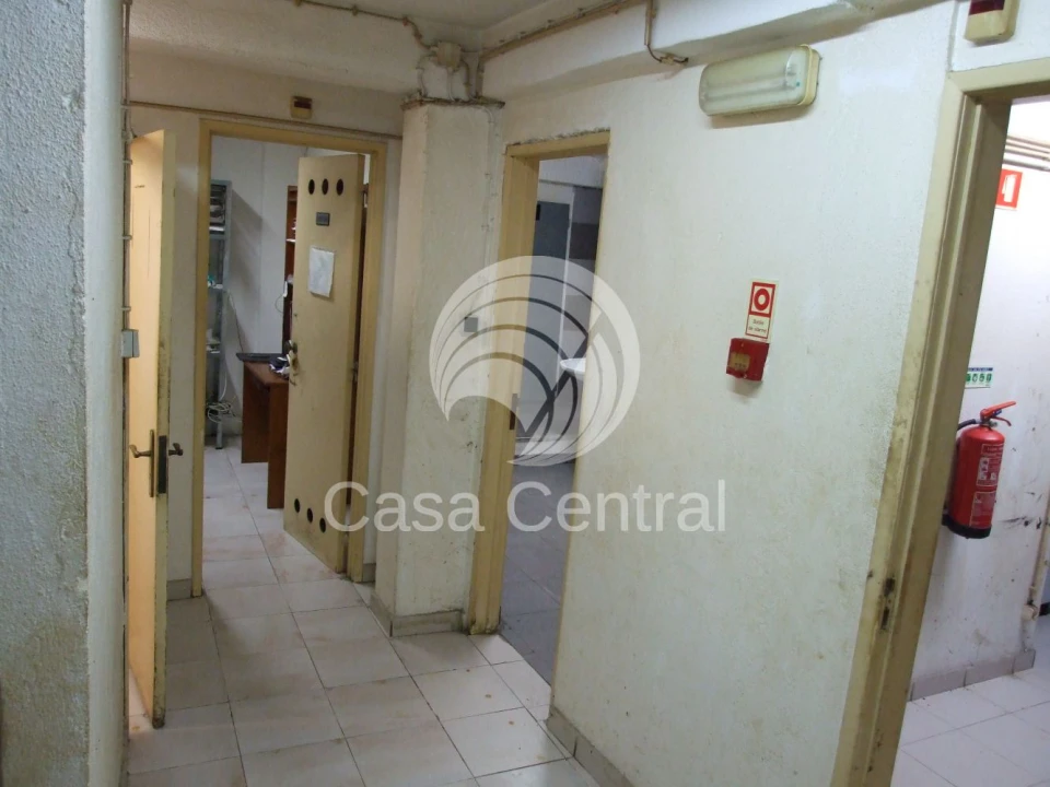 Loja para Venda em Queluz e Belas Foto 24