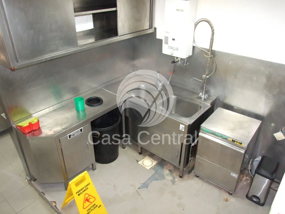 Loja para Venda em Queluz e Belas Foto 22