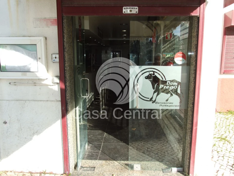 Loja para Venda em Queluz e Belas Foto 4