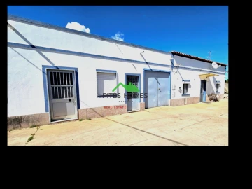 Moradia T9 para Venda em Conceição e Estoi