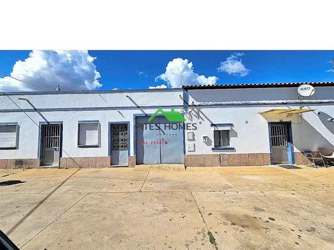 Moradia T9 para Venda em Conceição e Estoi Foto 18