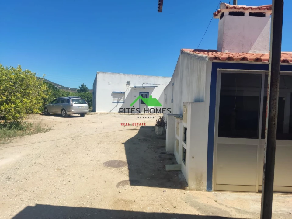 Moradia T9 para Venda em Conceição e Estoi Foto 17