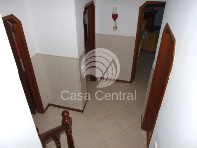 Moradia T5 para Venda em Alcabideche Foto 49